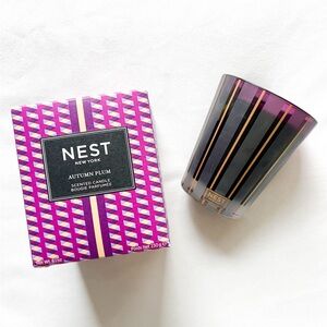 Nest Autumn Plum Purple and Black Candle